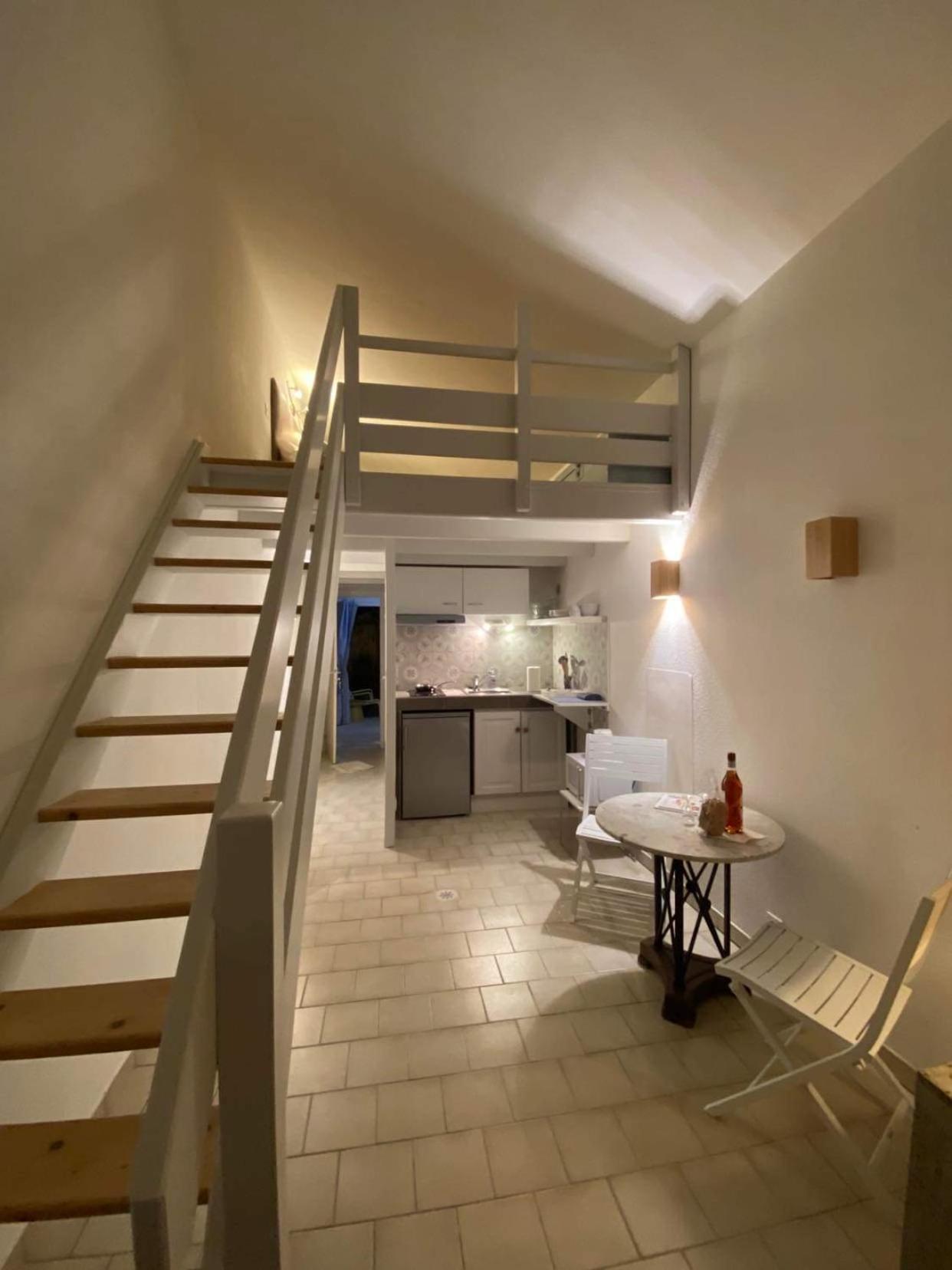 Charming House Close To The Plage Des Huttes Chaucre المظهر الخارجي الصورة